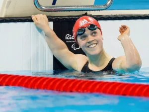 067973700_1649320584-ellie