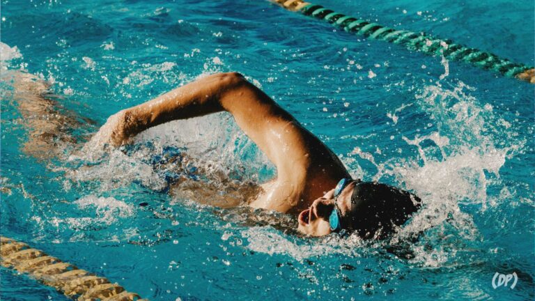 Tips untuk Meningkatkan Prestasi Renang: Latihan Secara Konsisten