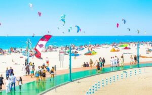 1180-kite-beach-largejpg