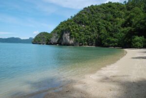 Jalan_Tanjung_Rhu_07000_Langkawi_Kedah_Malaysia_-_panoramio_-_jetsun_7-1024x685