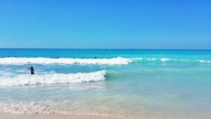 saadiyat-public-beach