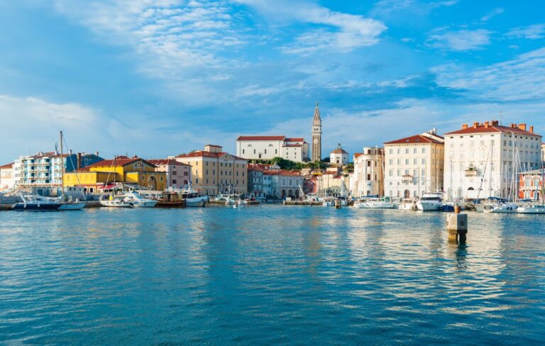 Pantai Portoroz: Pesona Pantai Indah di Slovenia