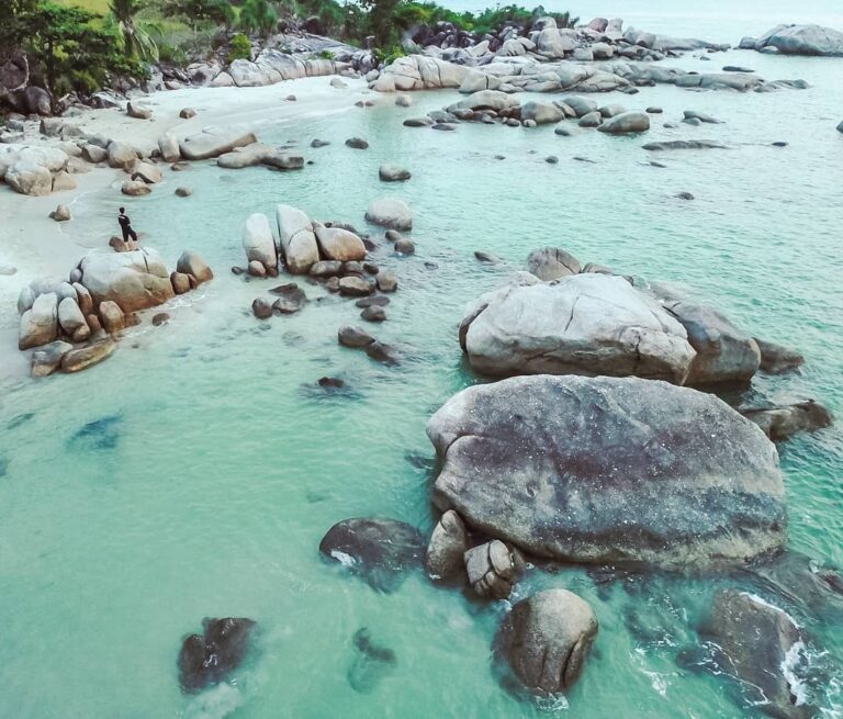 Pesona Pantai Penyusuk: Keindahan Alam yang Menakjubkan