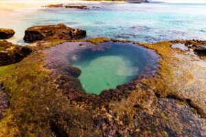 keindahan-alam-pantai-nishihama-di-pulau-amami-oshima