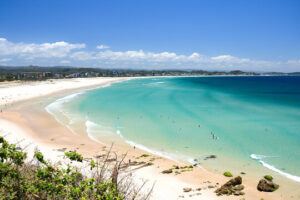 keindahan-pantai-kirra-beach-di-gold-coast-australia