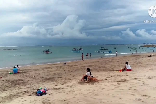 Keindahan Pantai Kuhlungsborn: Surga Pantai di Jerman