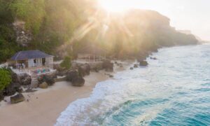 keindahan-pantai-paradise-beach-yang-menakjubkan-di-bali