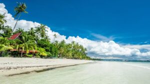 pantai-alona-di-panglao-bohol-surga-pantai-yang-menawan