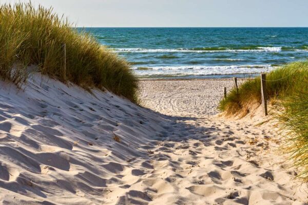 Pantai Heringsdorf: Pesona Alam dan Keindahan Laut Baltik