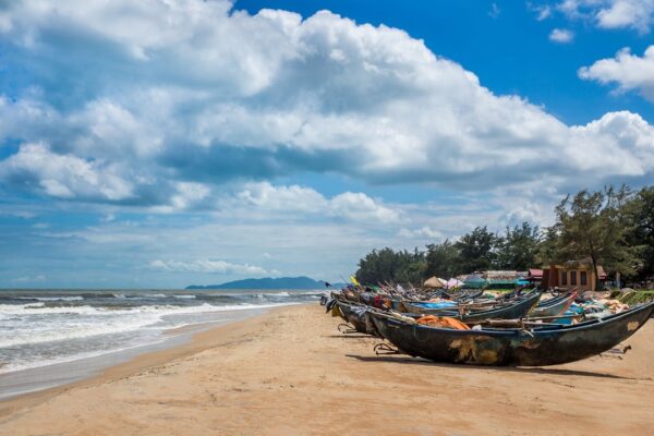 Pantai Ho Coc di Vung Tau: Pesona Pantai Tenang dan Indah