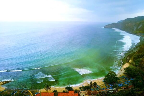 Pantai Playa Escondida: Surga Tersembunyi di Pantai Selatan