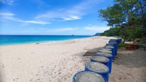 pantai-warnemunde-keindahan-pasir-putih-dan-laut-biru