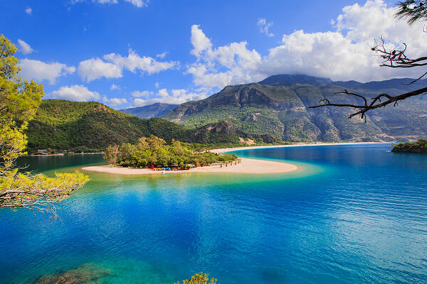 Keindahan Pantai Butterfly Valley di Fethiye yang Menakjubkan