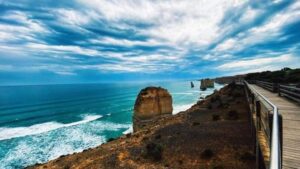 pantai-bells-beach-surga-selancar-dan-keindahan-alam-di-australia