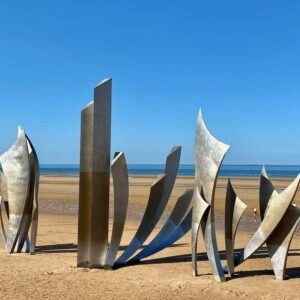 pantai-omaha-beach-sejarah-dan-keindahan-pantai-perang-dunia-ii