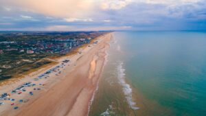 pantai-strand-egmond-aan-zee-keindahan-pantai-di-belanda