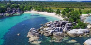 keindahan-pantai-tanjung-tinggi-di-kepulauan-belitung