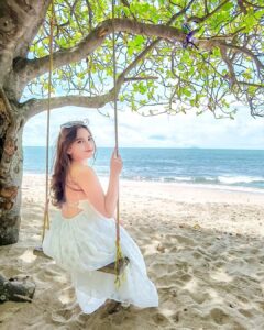 menikmati-keindahan-pantai-anyer-surga-tersembunyi-di-banten