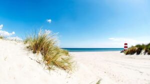 pantai-marielyst-strand-keindahan-alam-dan-pesona-laut-denmark