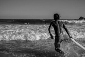 pantai-xichong-surga-tersembunyi-di-pantai-selatan-china