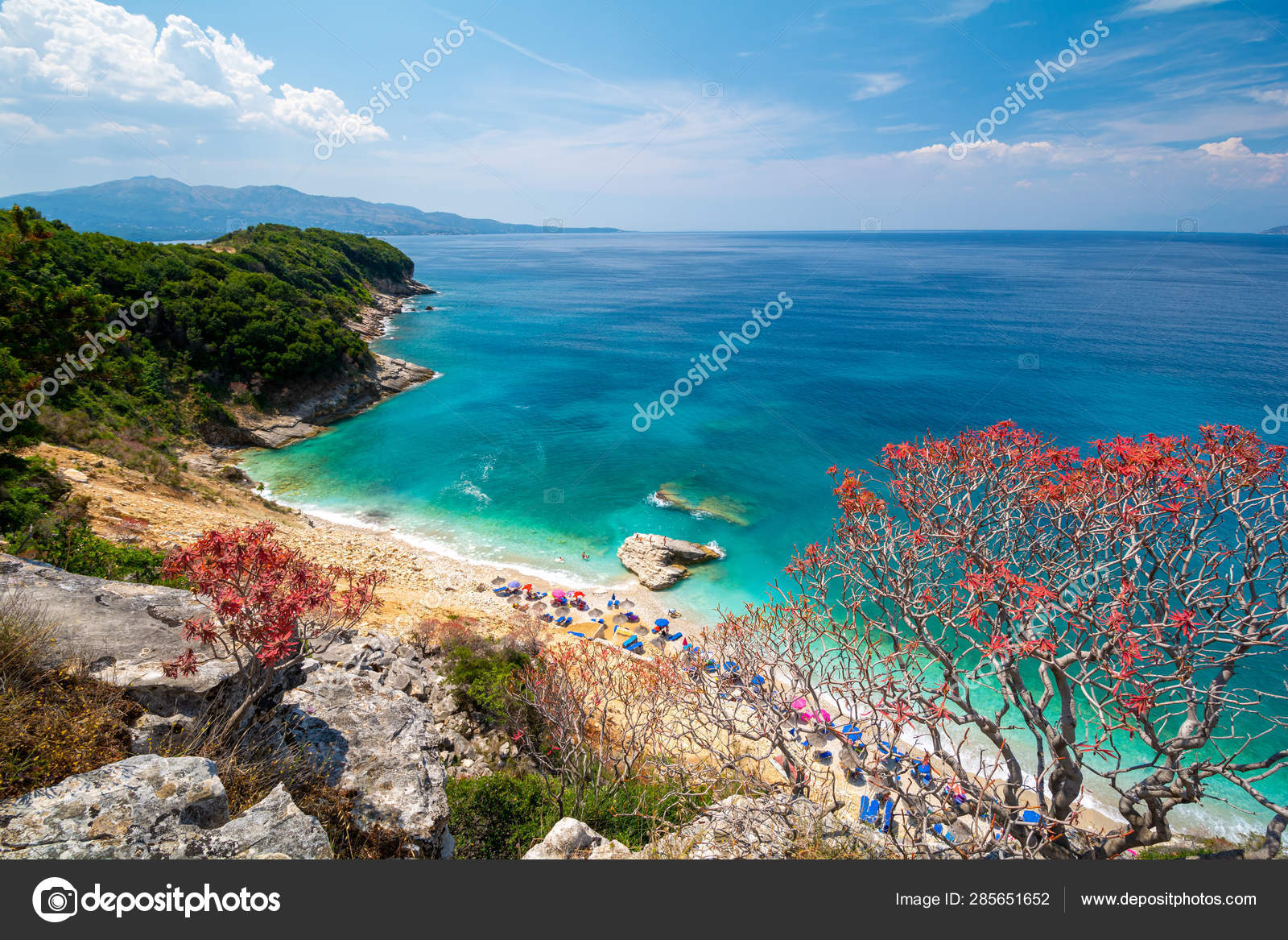 keindahan-pantai-pulebardha-surga-tersembunyi-di-albania