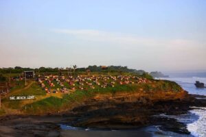 menikmati-keindahan-pantai-one-love-beach-di-bali