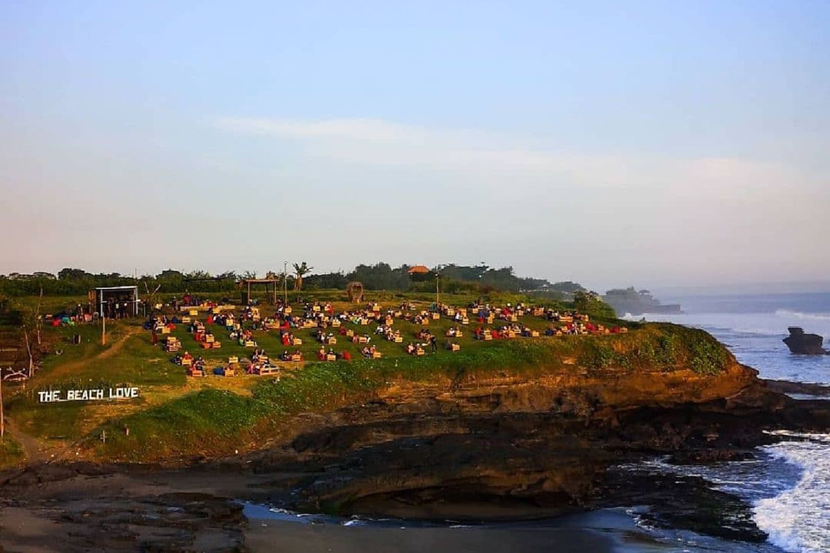 menikmati-keindahan-pantai-one-love-beach-di-bali