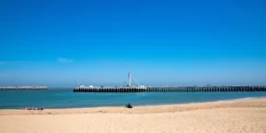 pantai-bredene-pantai-pasir-putih-yang-menawan-di-belgia