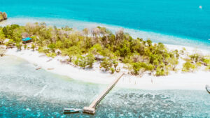 pantai-mpai-bai-surga-tersembunyi-di-pulau-belitung