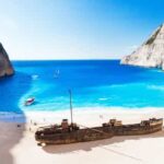 pantai-navagio-keindahan-alam-dan-cerita-kapal-tenggelam-di-zakynthos