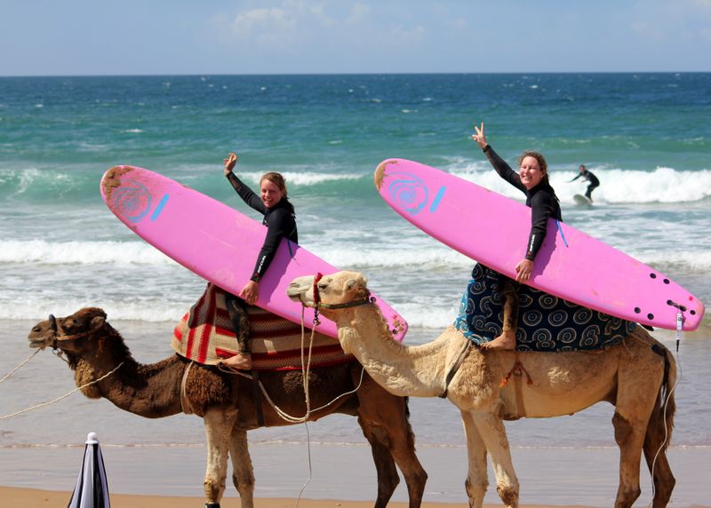 pantai-taghazout-surga-surfing-dan-keindahan-alam-maroko