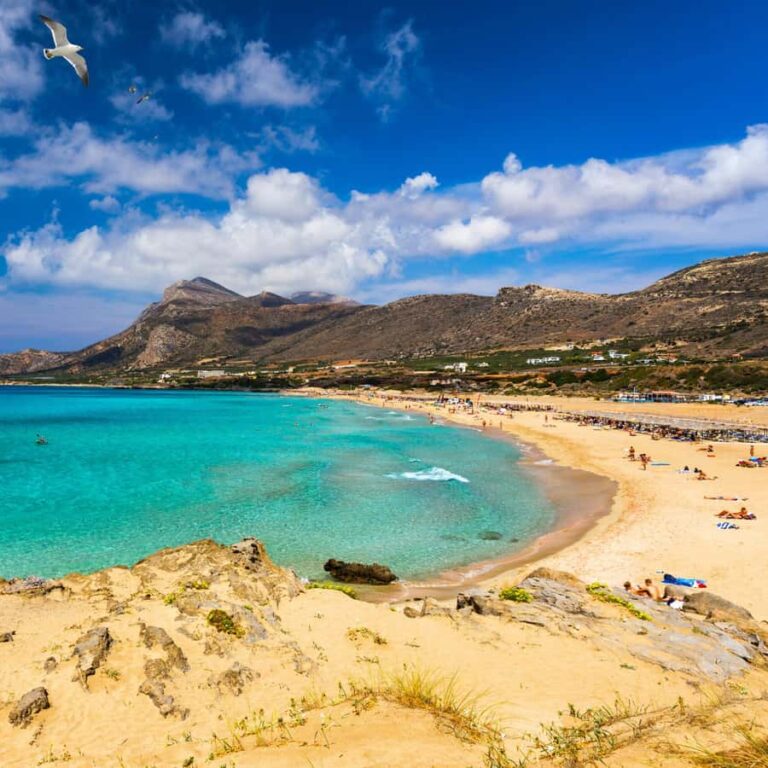 pantai-falassarna-di-kreta-keindahan-alam-dan-pasir-putih